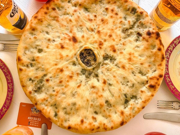 Участвуй в акциях – плати за обед меньше!